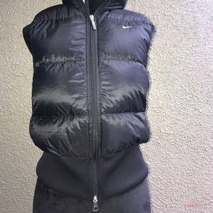 Nike Warm Down Filled Vest size Woman’s M
